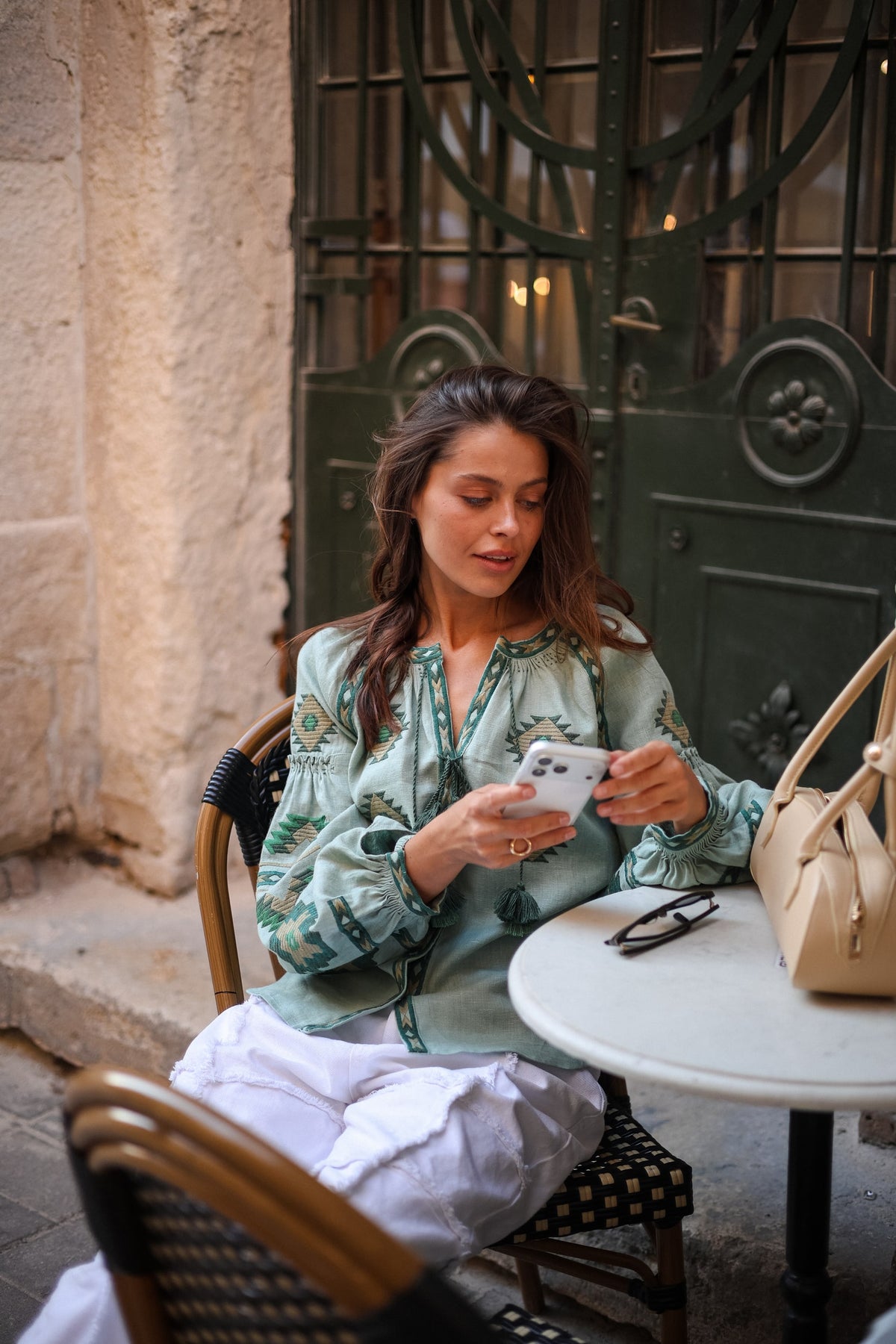 Rombé Geometric Embroidered Linen Blouse – Green