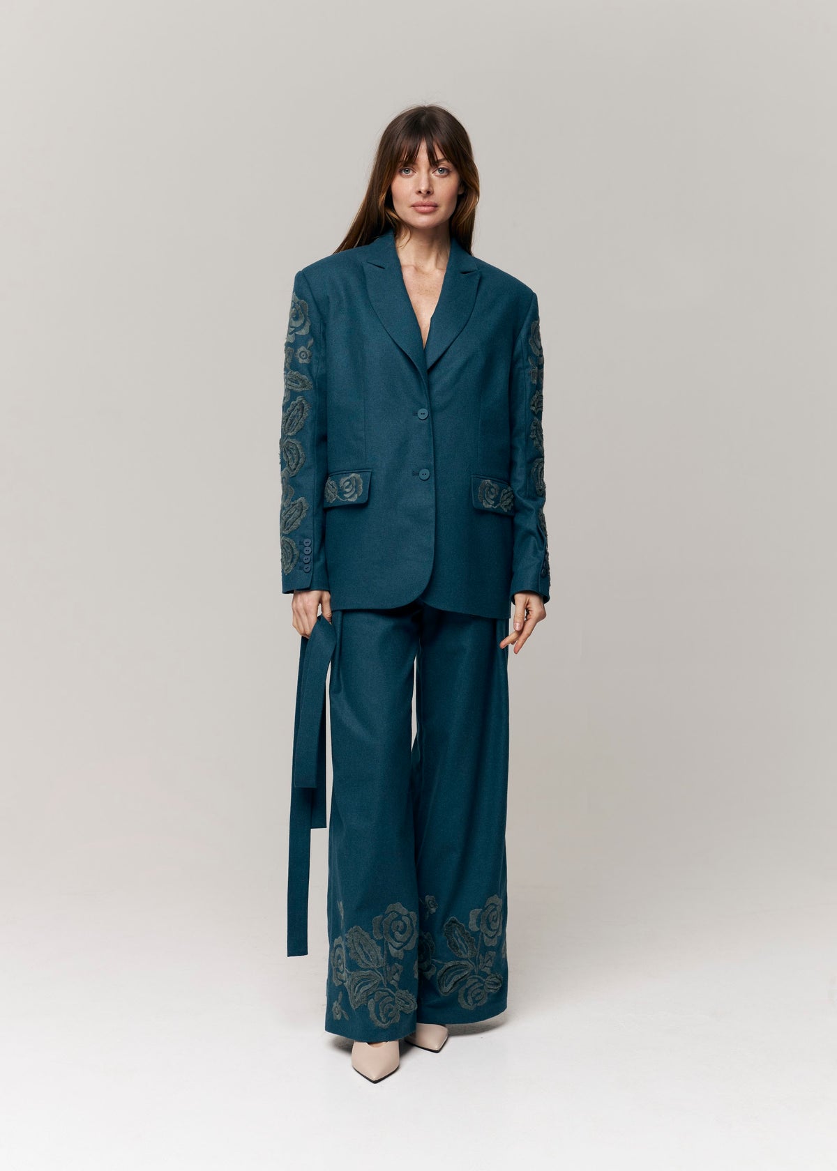 Velvet Rose Embroidered Wool Blazer – Deep Teal