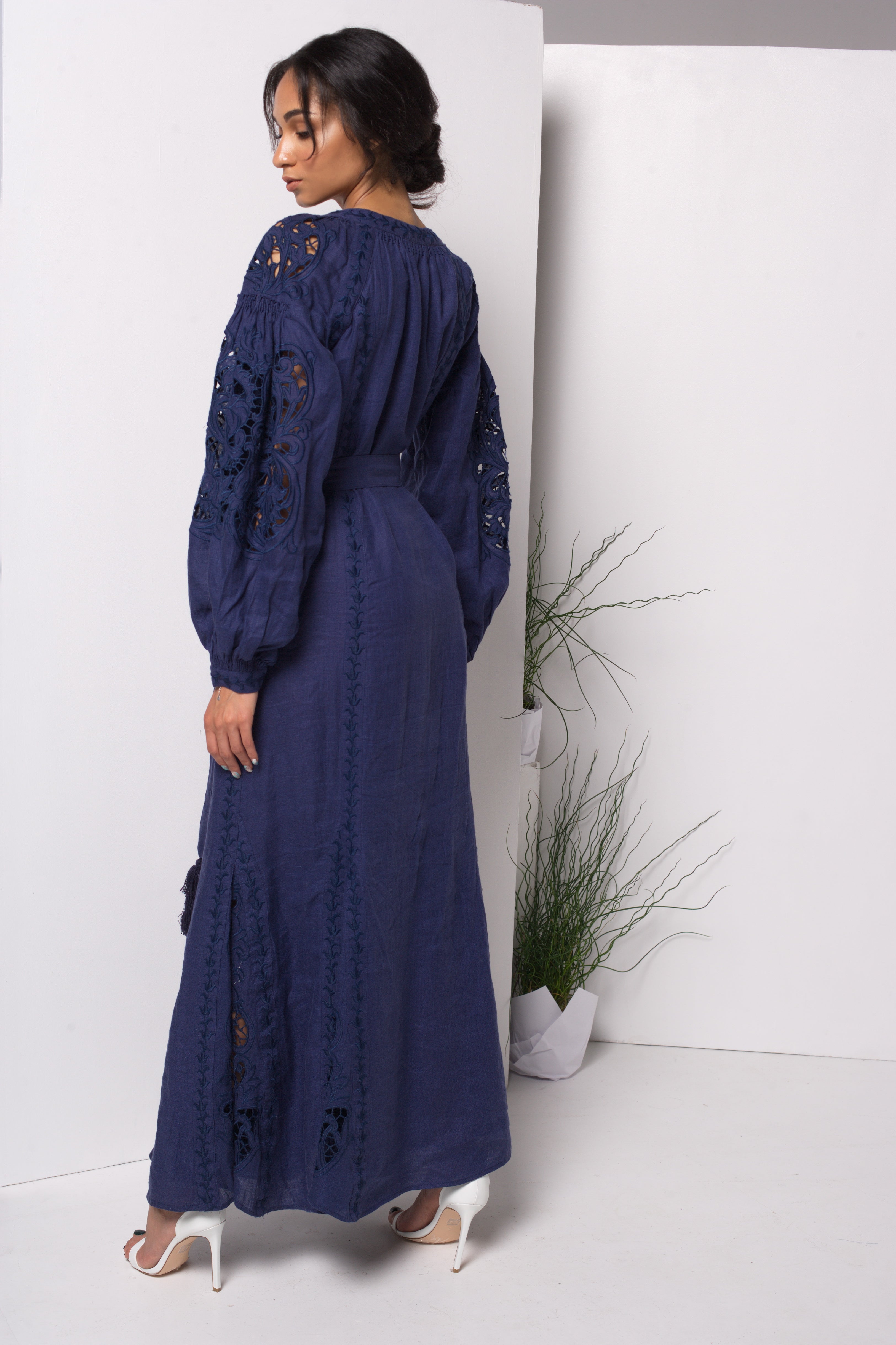 Annabo Lily Richelieu Navy Blue Maxi Dress