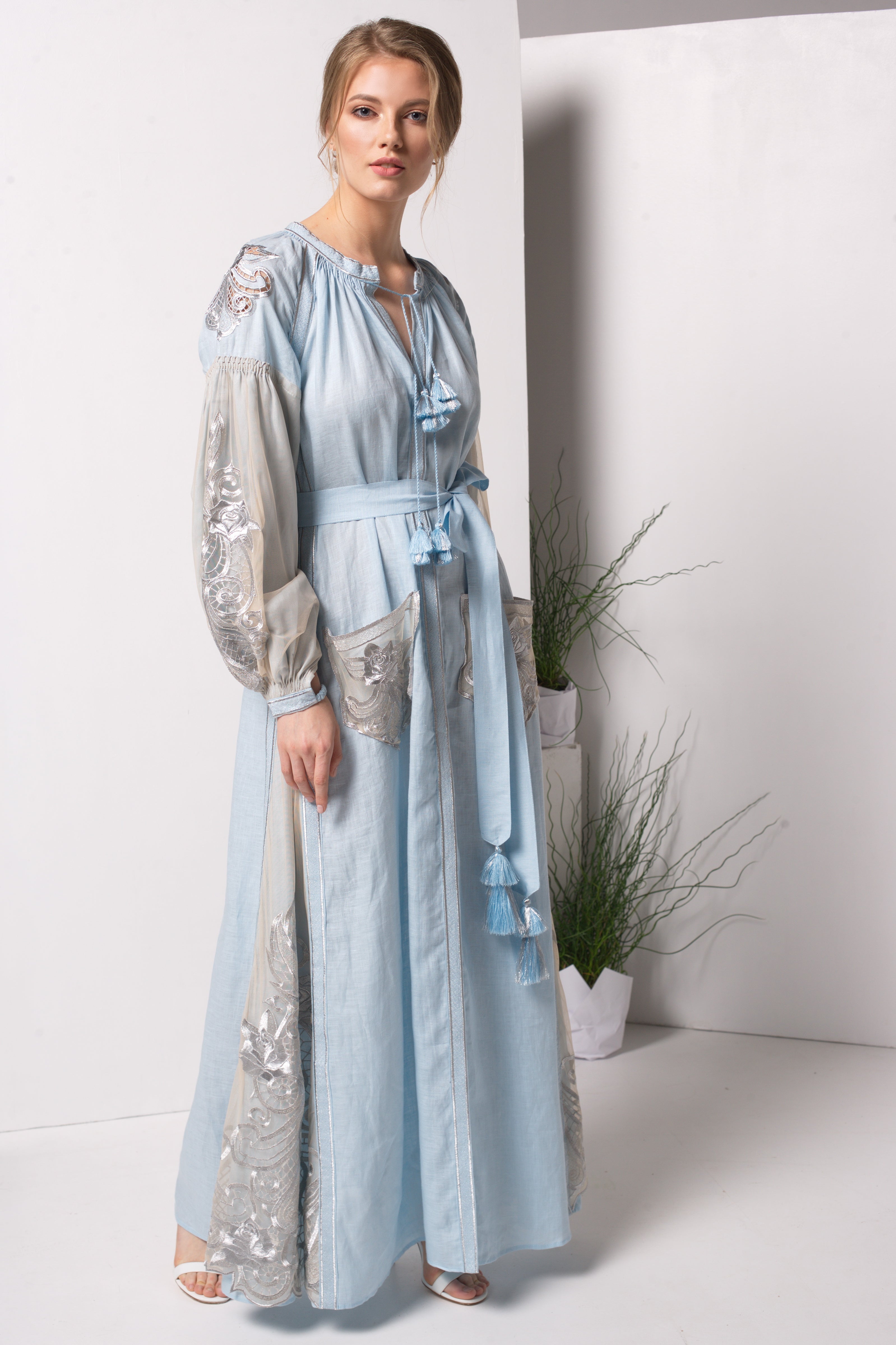 Annabo Rose Light Blue Maxi Dress