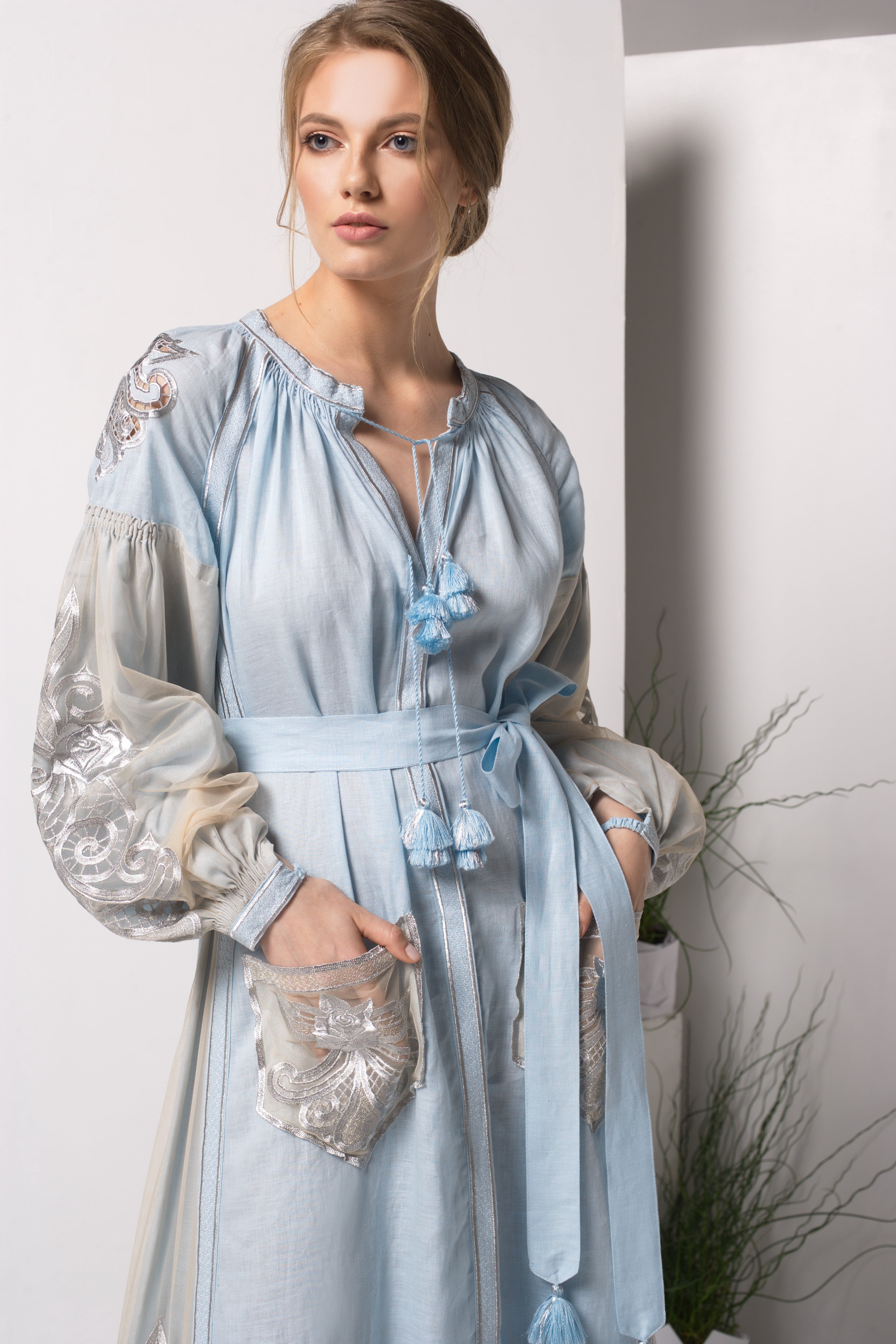 Annabo Rose Light Blue Maxi Dress