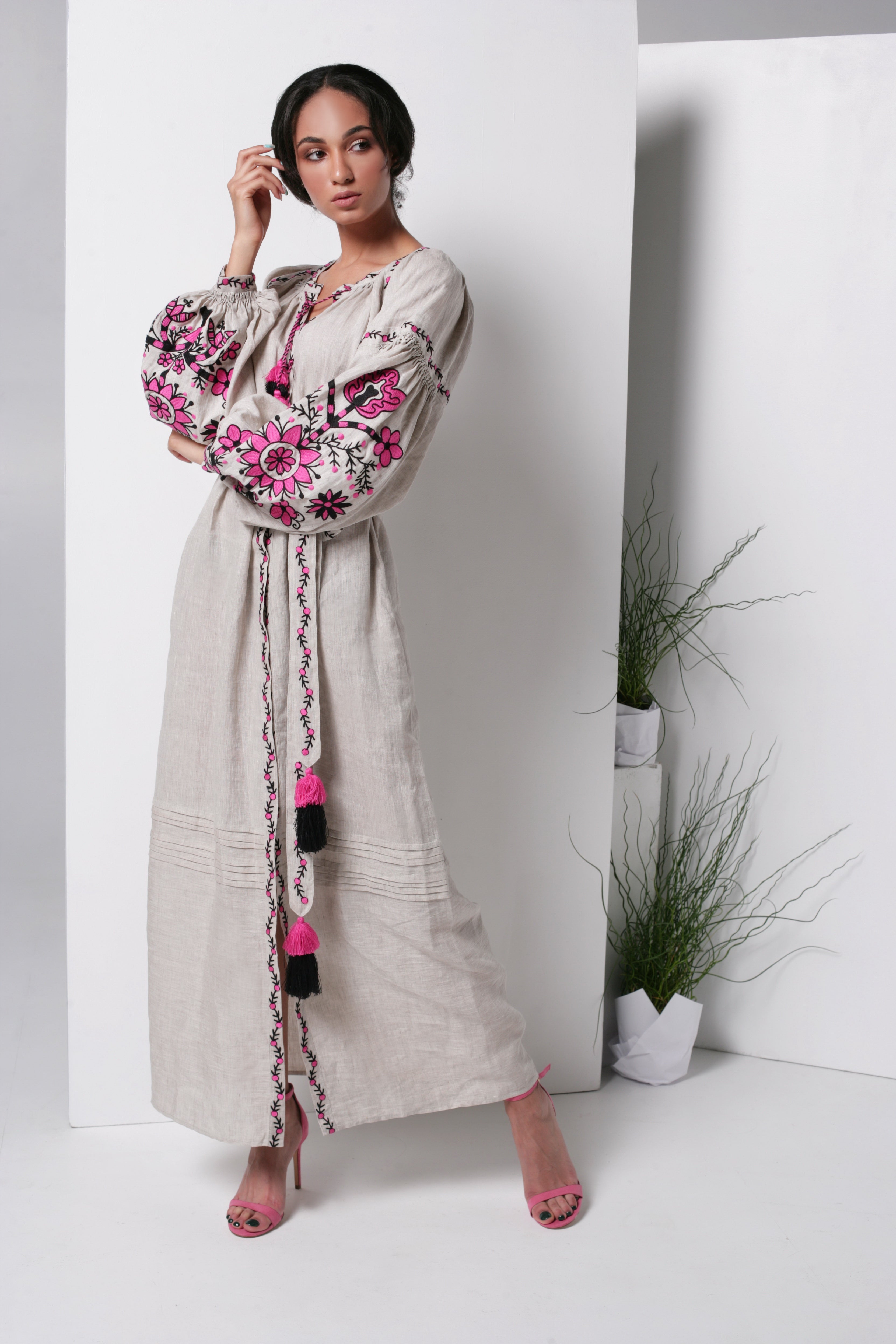 Annabo Sunflower Natural Grey Maxi Dress