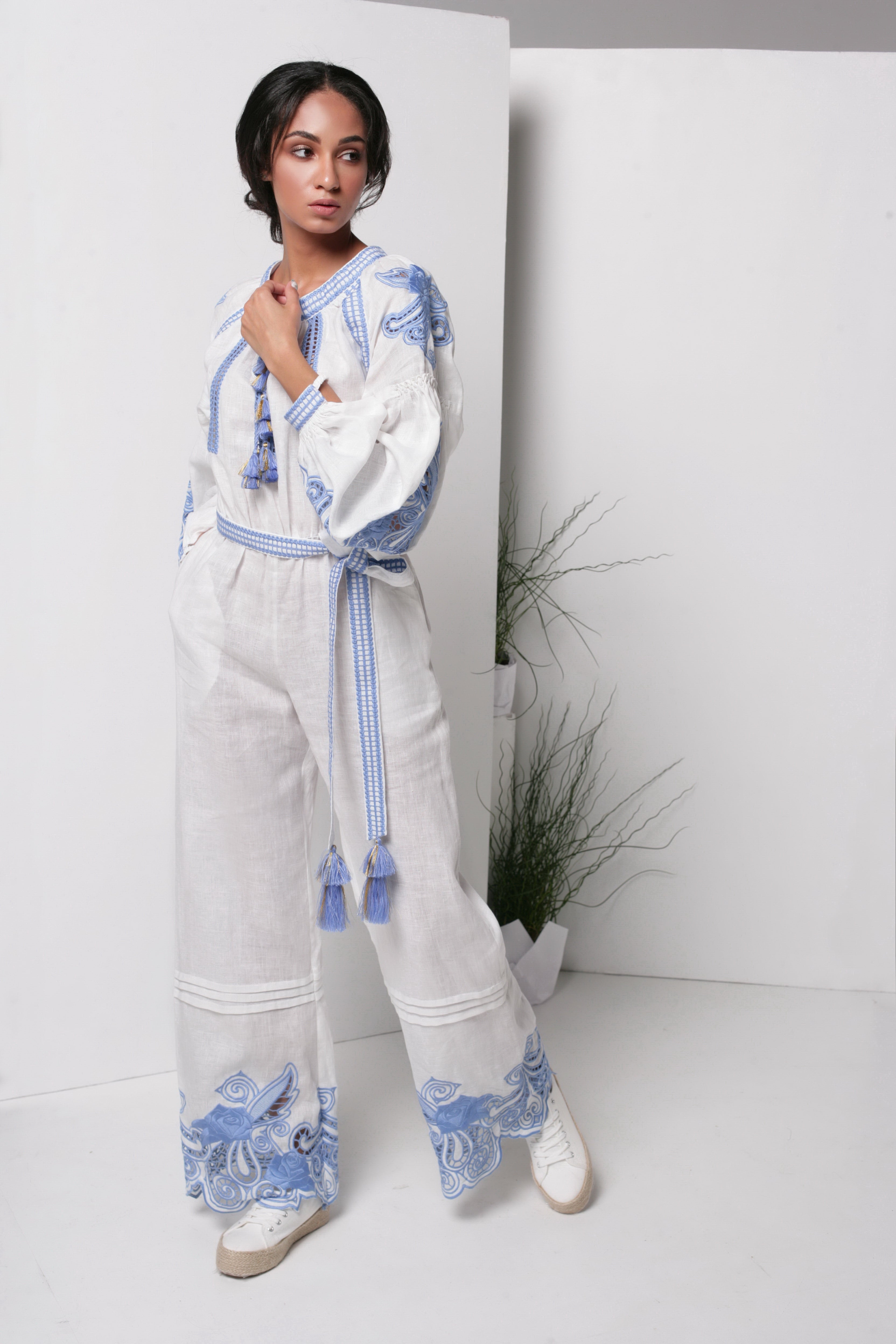 Annabo Rose Richelieu White Jumpsuit