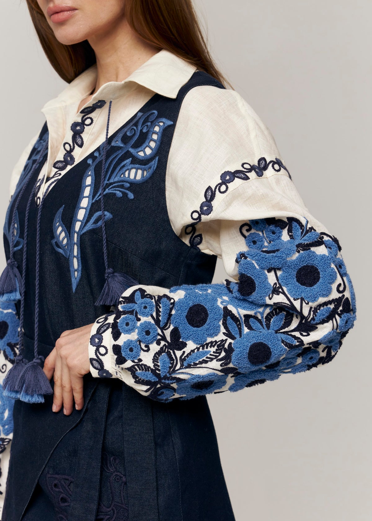 Column Bloom Embroidered Linen Shirt Blouse – Ivory