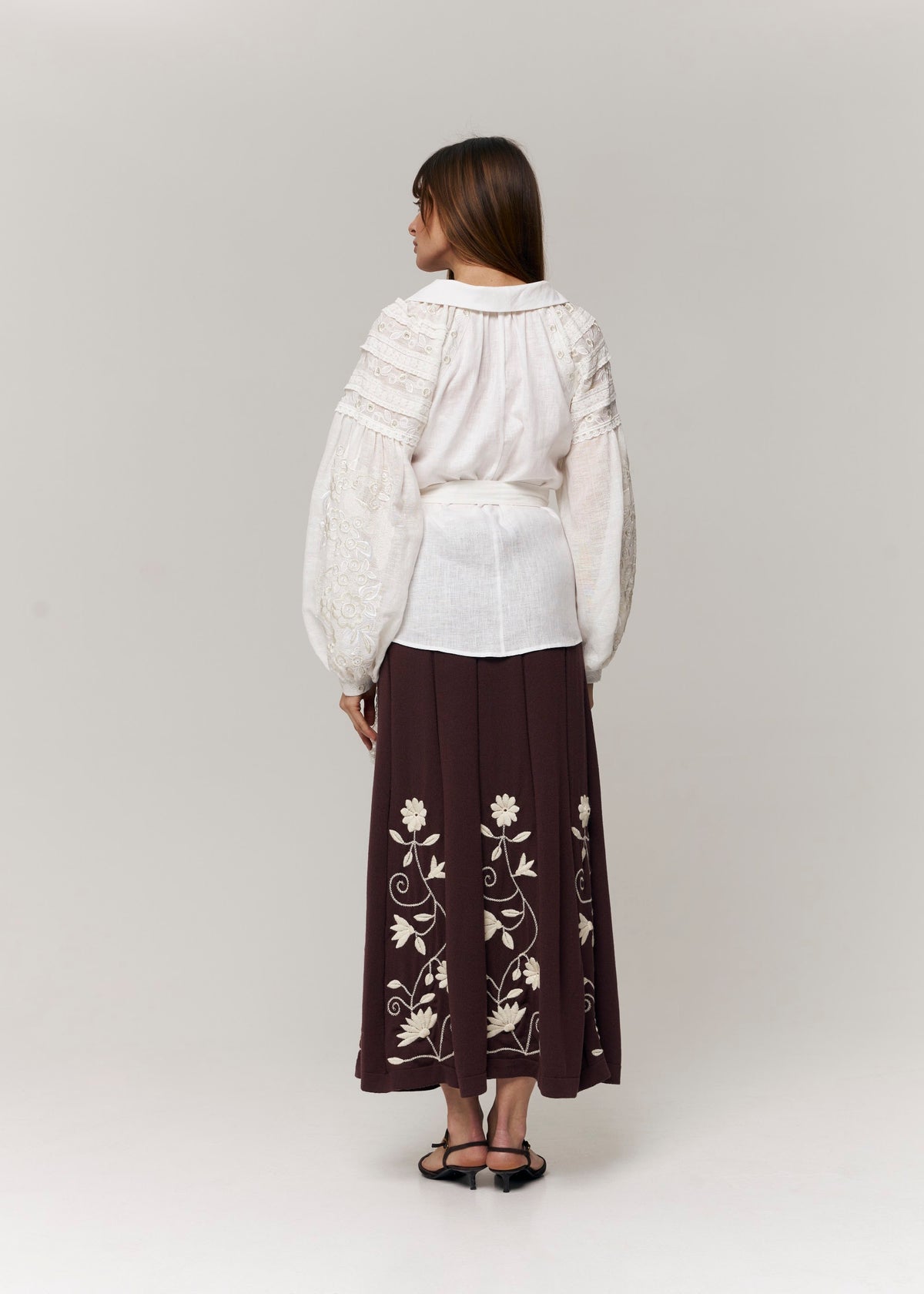 Roseveil Embroidered Linen Wrap Blouse – White