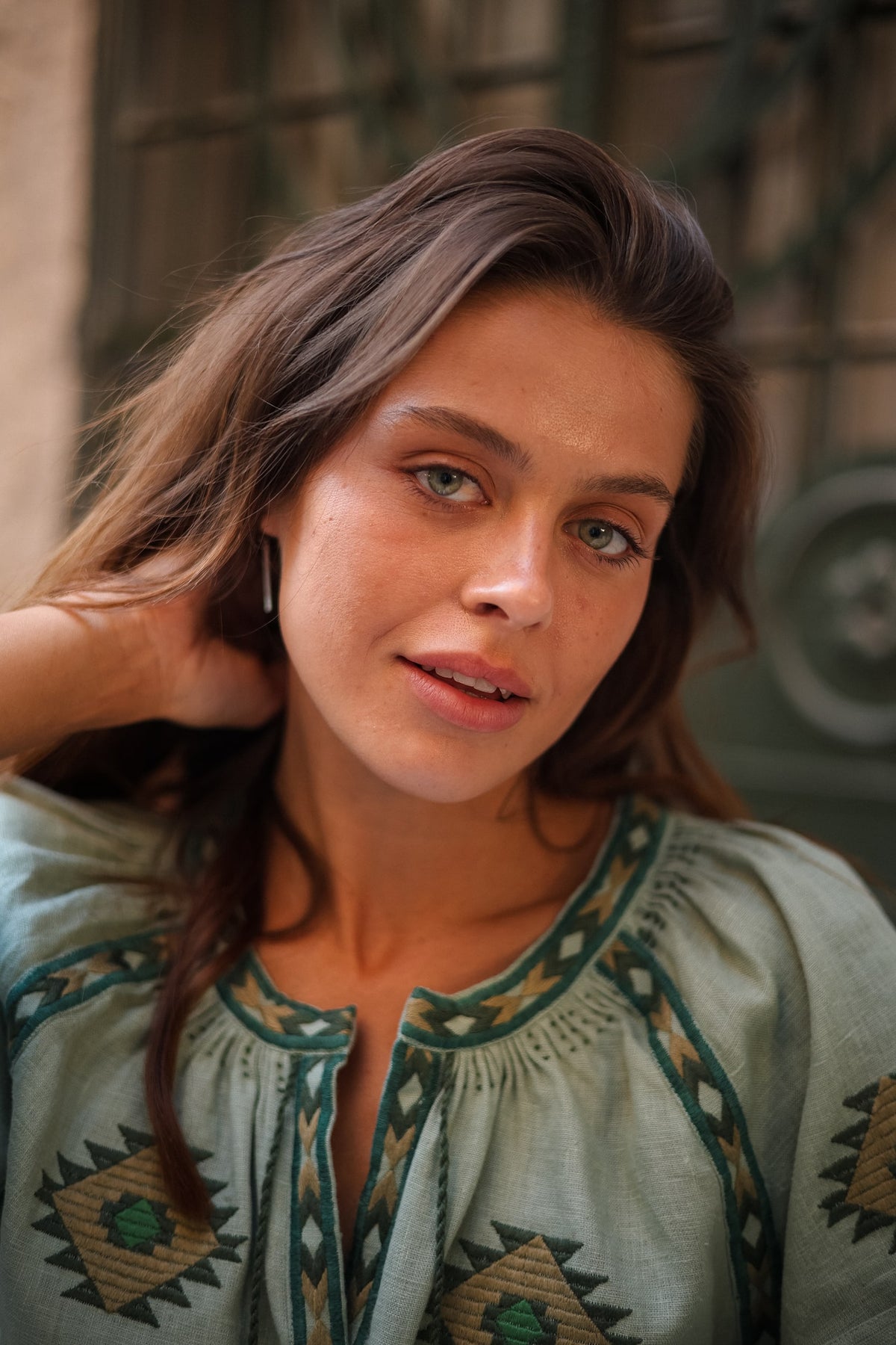 Rombé Geometric Embroidered Linen Blouse – Green