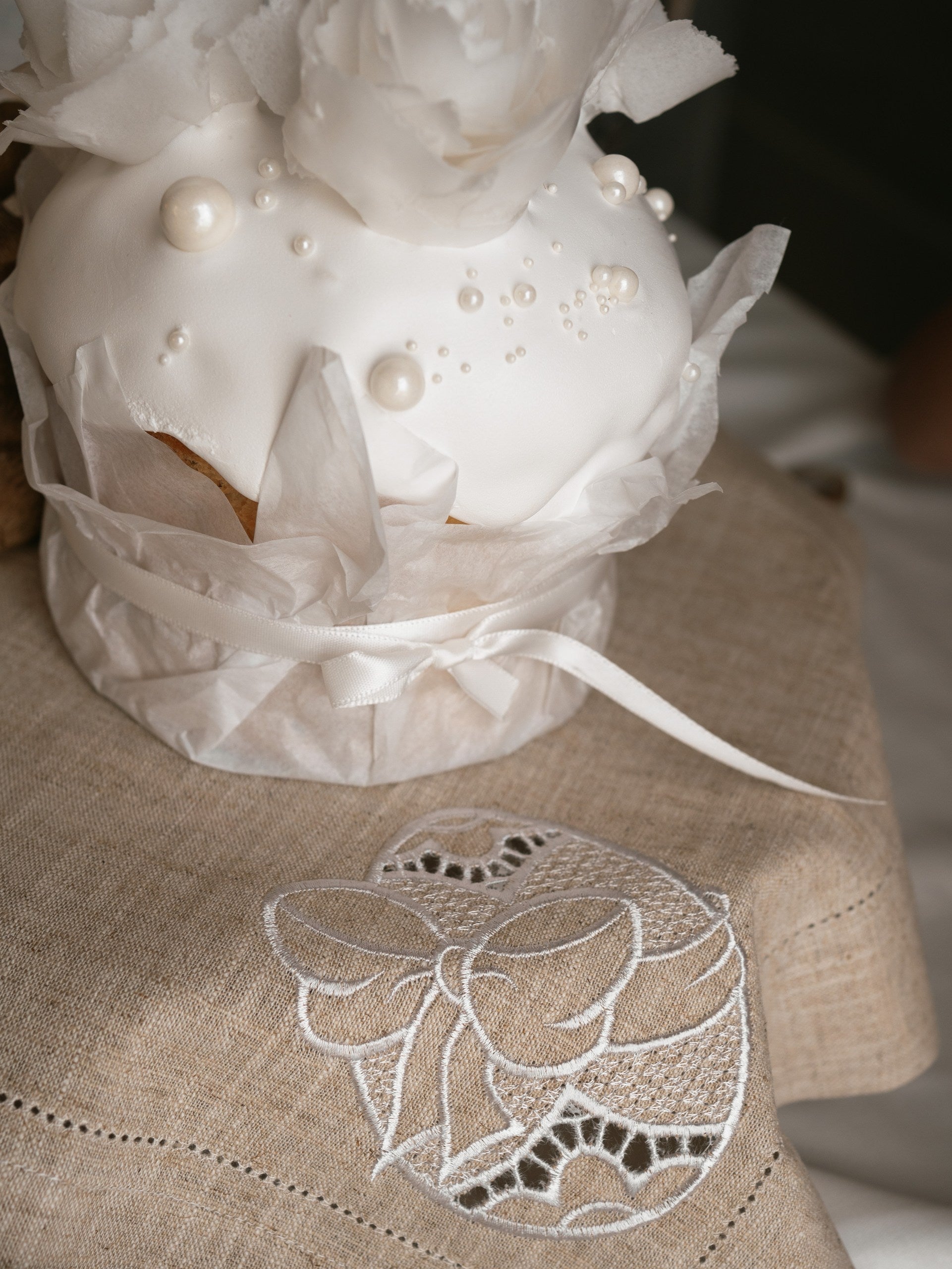 luxury linen table styling Easter decor