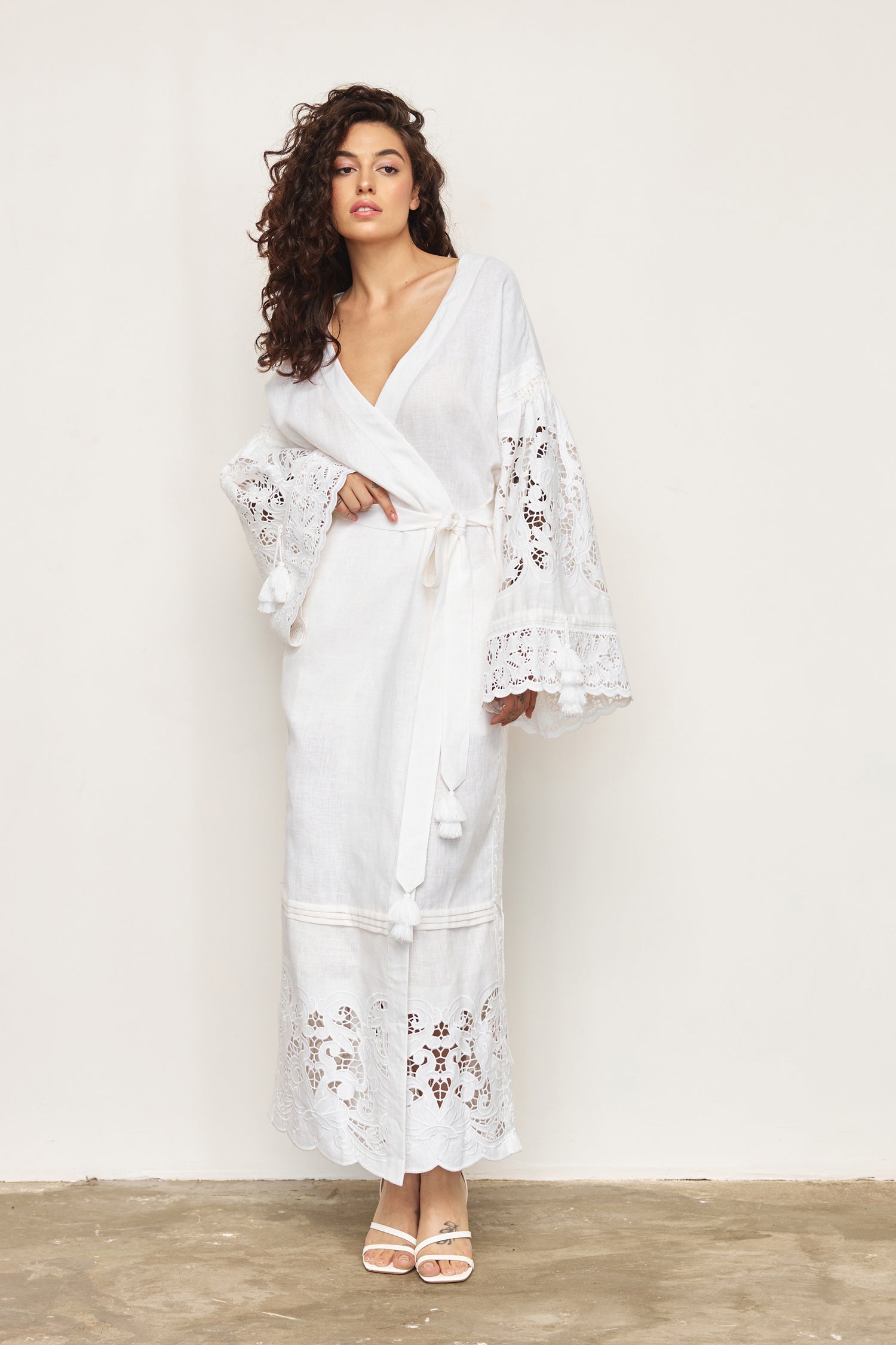 Annabo "Versailles Echo" Maxi Dress White